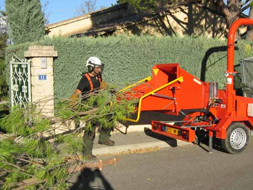 Broyage et évacuation des déchets