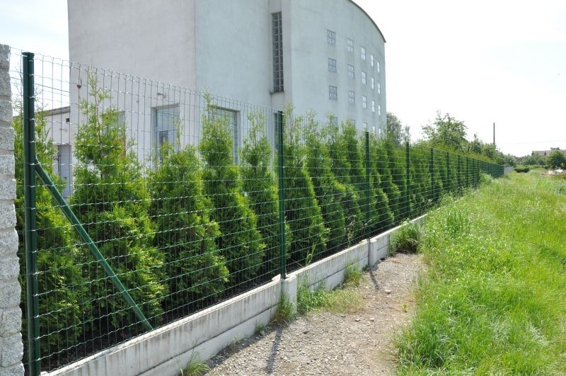 Pantanett Family avec sous bassements b&eacute;ton